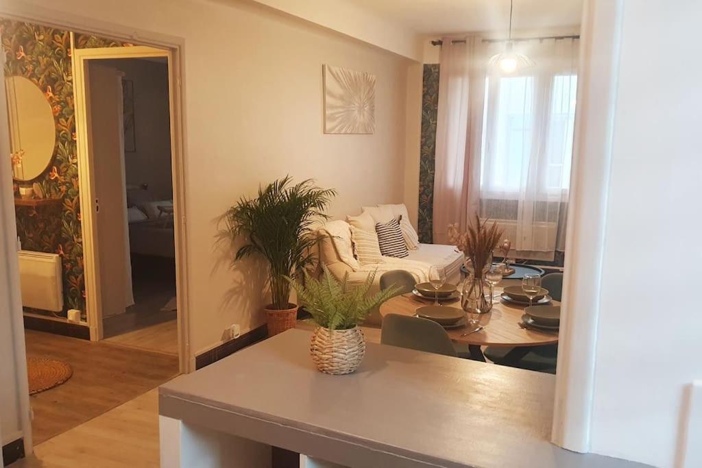 *cosy* Spacieux * Entree Autonome* Centrale* Apartment *